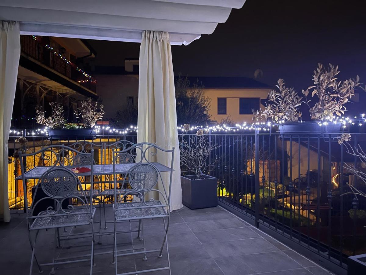 Dimora Di Charme Peschiera Del Garda Apartment Ngoại thất bức ảnh