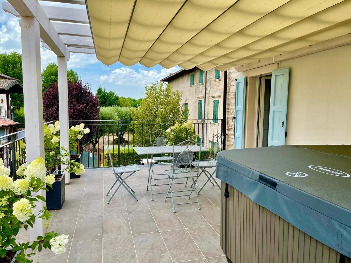 Dimora Di Charme Peschiera Del Garda Apartment Ngoại thất bức ảnh