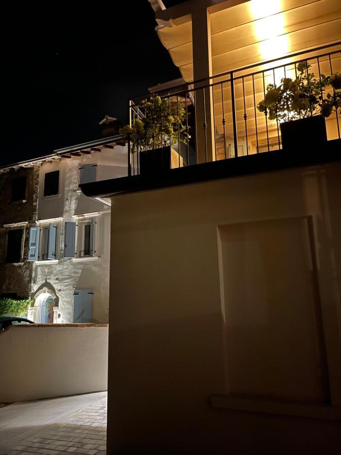 Dimora Di Charme Peschiera Del Garda Apartment Ngoại thất bức ảnh