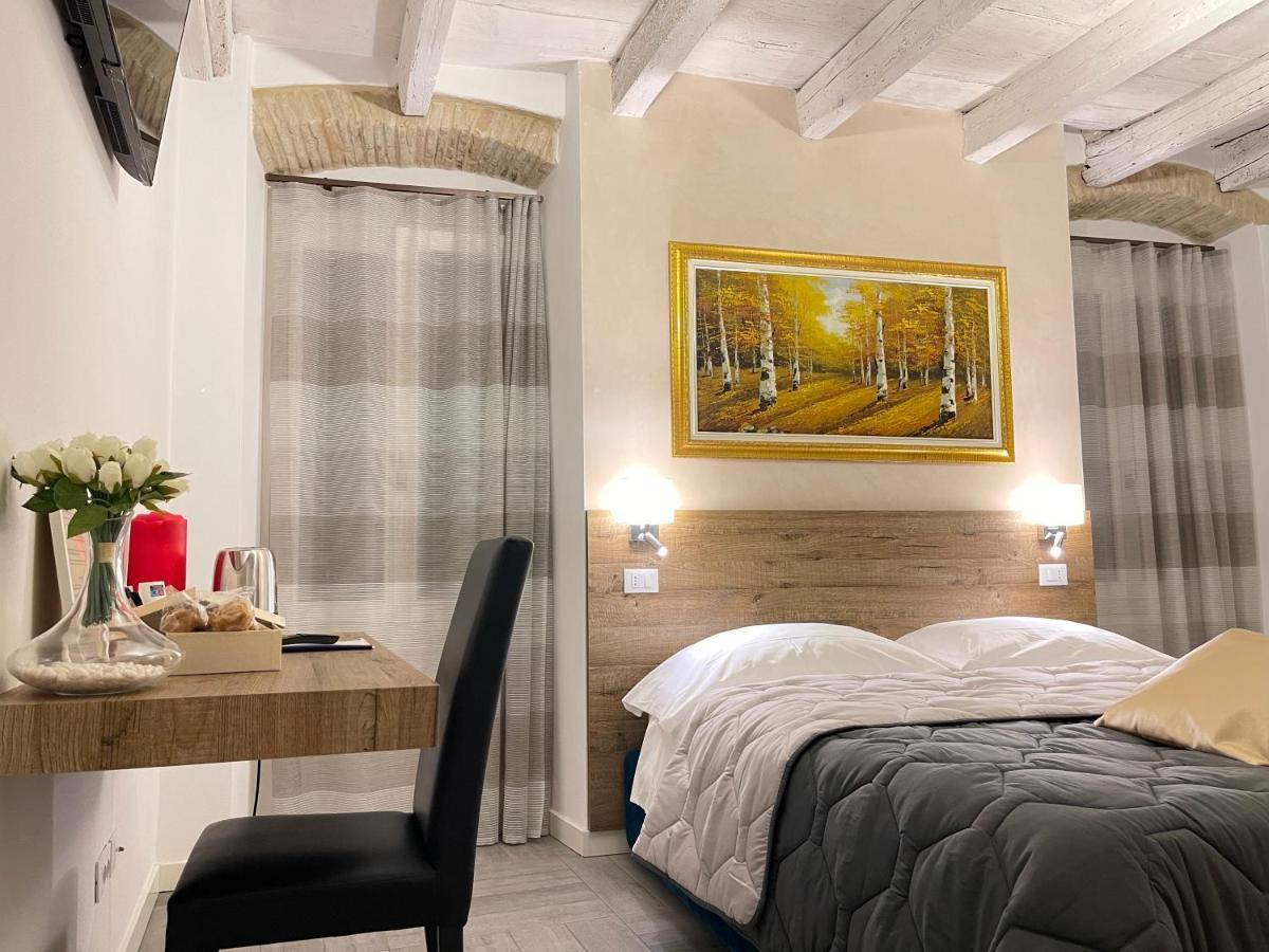 Dimora Di Charme Peschiera Del Garda Apartment Ngoại thất bức ảnh