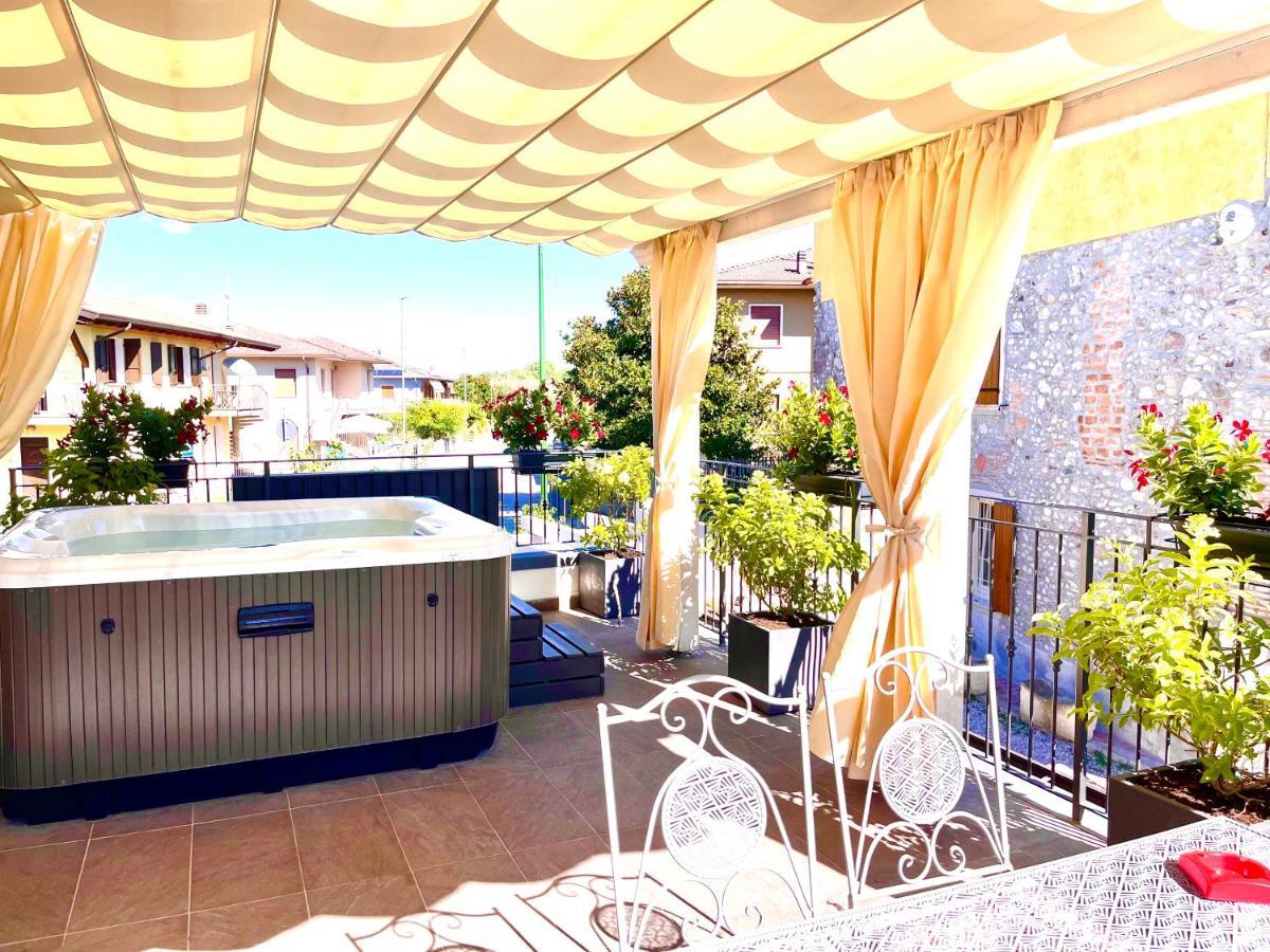 Dimora Di Charme Peschiera Del Garda Apartment Ngoại thất bức ảnh